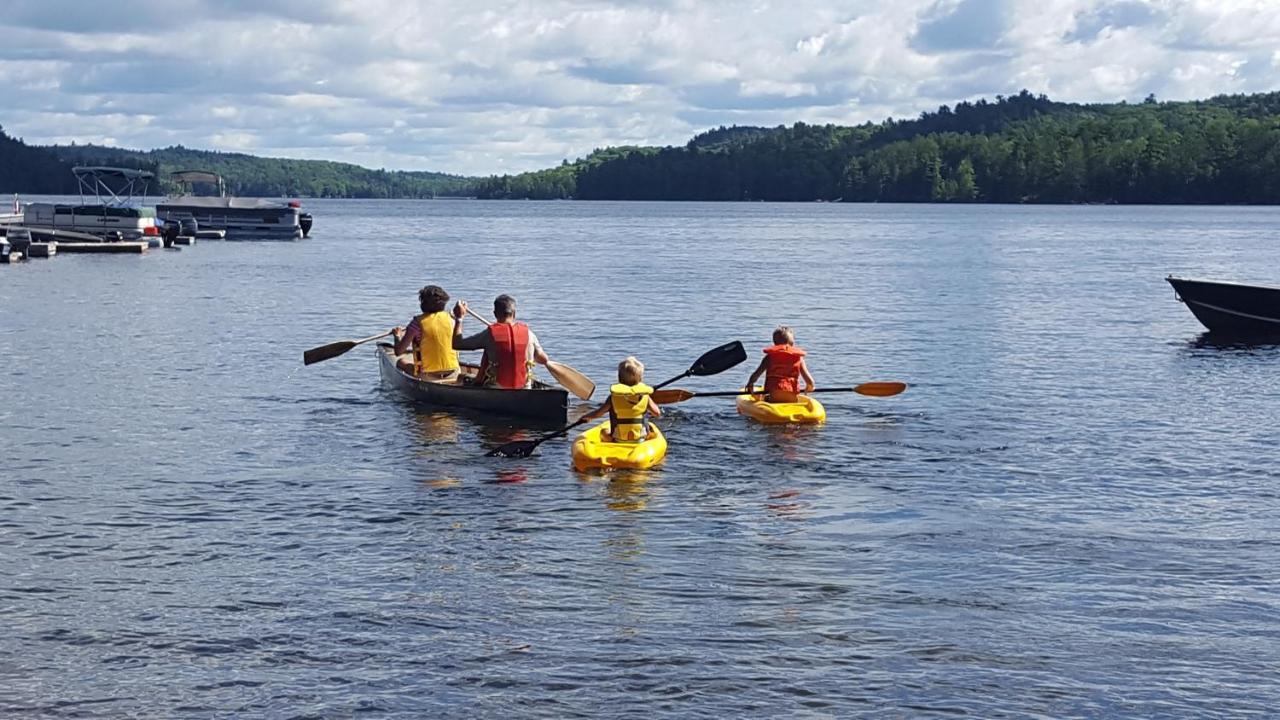 Oakview Lodge & Marina Algonquin Highlands Екстериор снимка