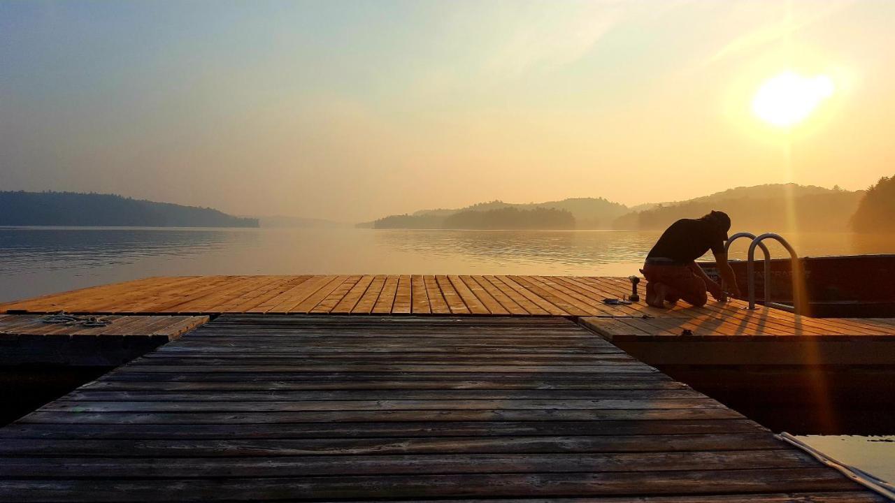 Oakview Lodge & Marina Algonquin Highlands Екстериор снимка
